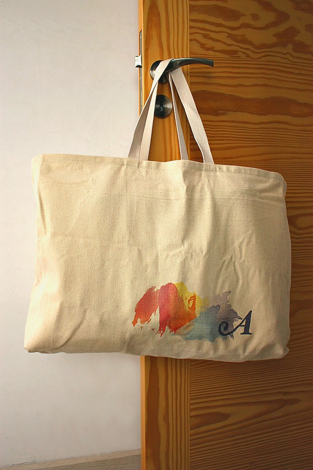 Personalized Gifts: Watercolor Initial Tote Bag by Lindsay Burck Designs @homelifeabroad.com