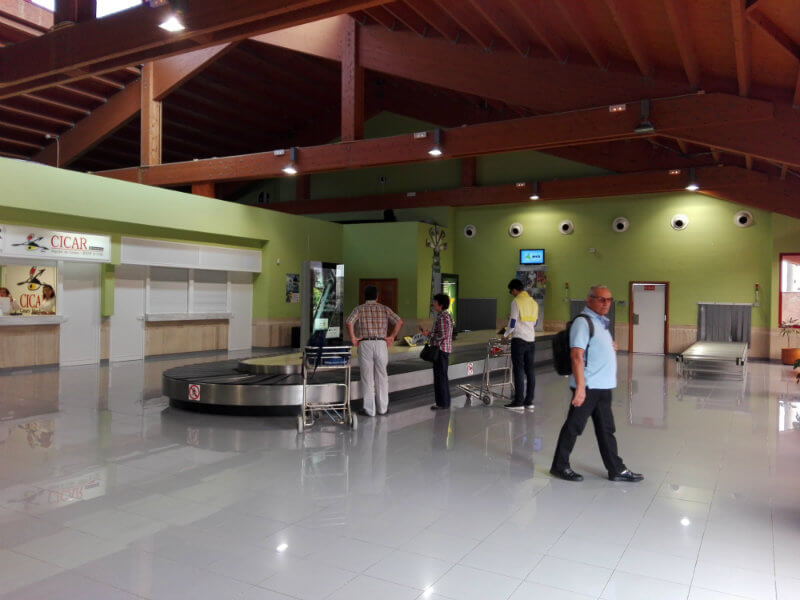 El Hierro airport baggage claim