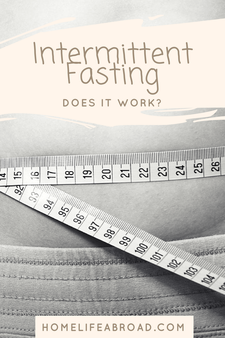 Intermittent fasting promises to help you lose weight, keep healthy and gain muscle - all by making one easy change. Is it really the holy grail of weight loss?? I tried it myself for 2 months - check out the results! #intermittentfasting #health #IF