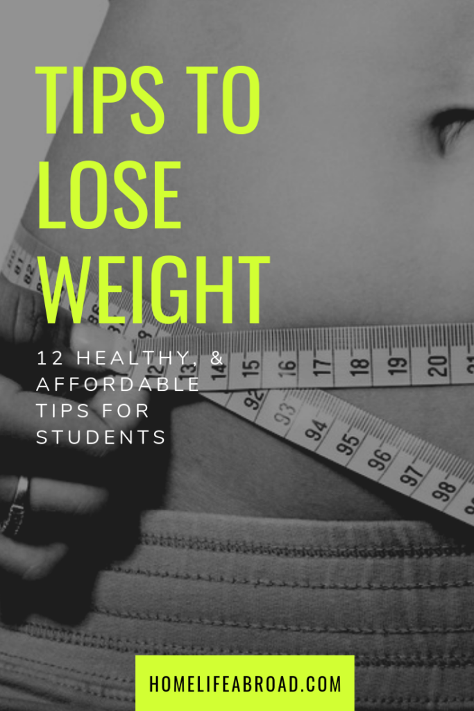 Looking to lose the infamous freshmen 15? Take a look at these 12 tips to get you back on the right eating path! #loseweight #freshmen15 #health #healthyeating